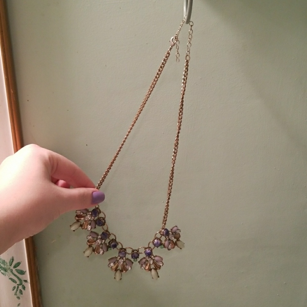 Statement necklace
